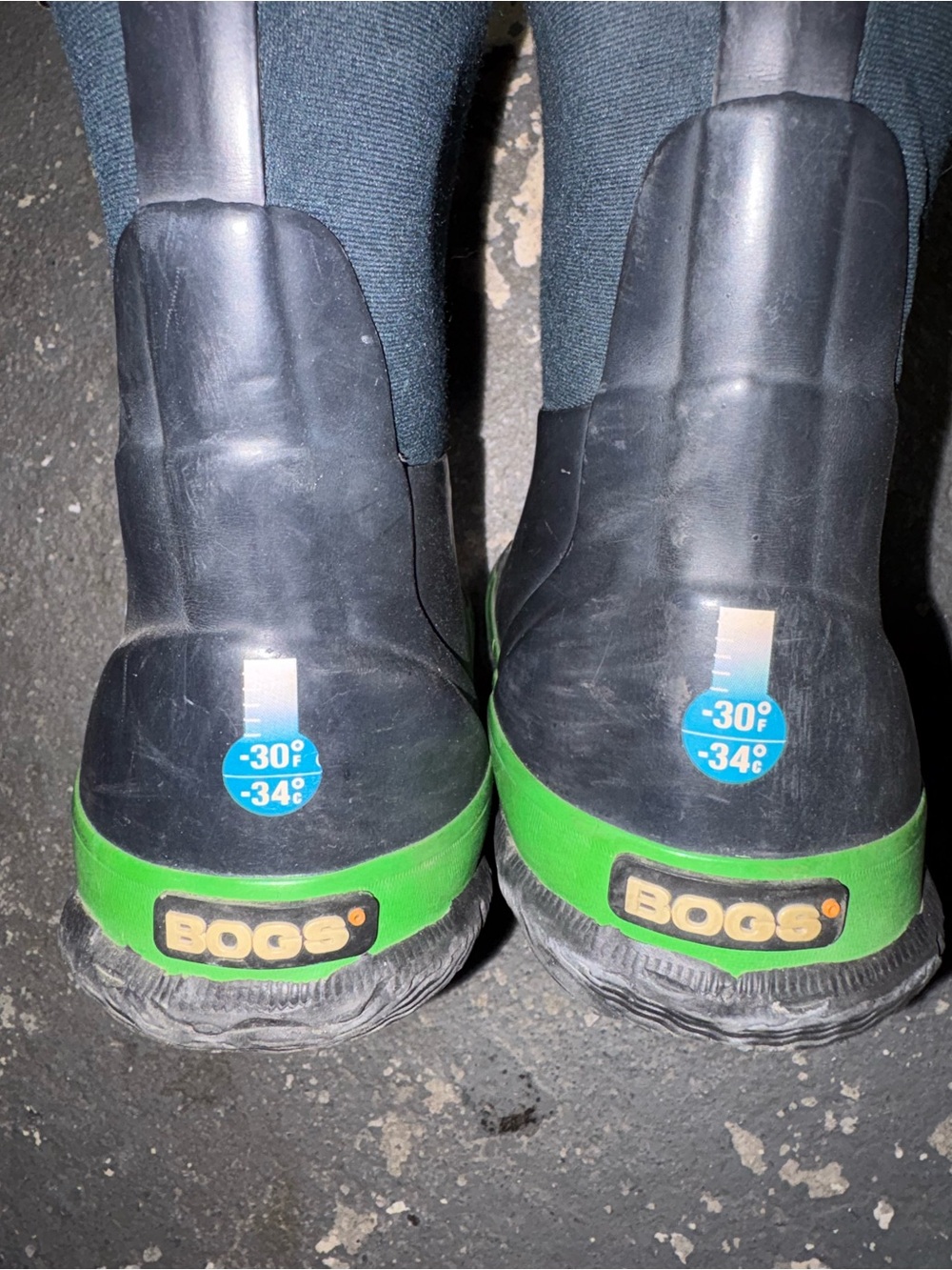 Bogs Kids Classic Matte Waterproof Insulated Winter Boots Size 12